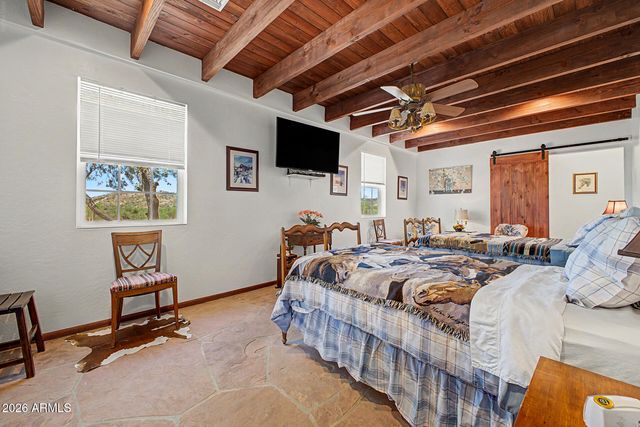 49631 N 27TH Avenue, New River, AZ 85087
