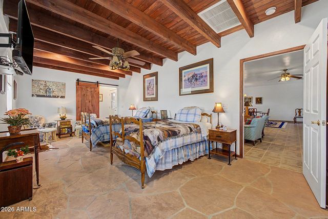 49631 N 27TH Avenue, New River, AZ 85087