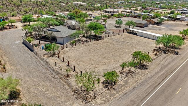 49631 N 27TH Avenue, New River, AZ 85087