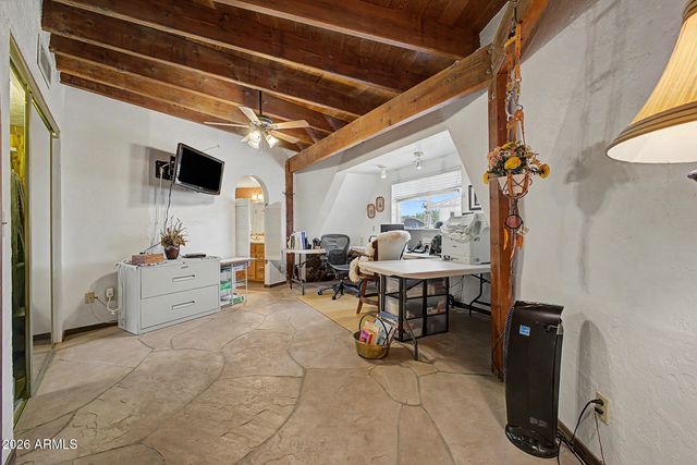 49631 N 27TH Avenue, New River, AZ 85087