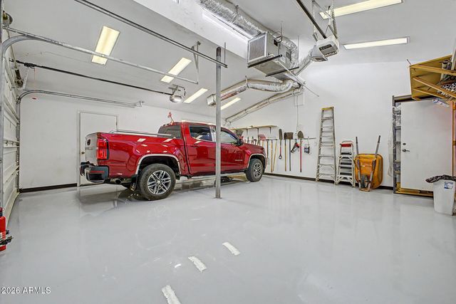 49631 N 27TH Avenue, New River, AZ 85087