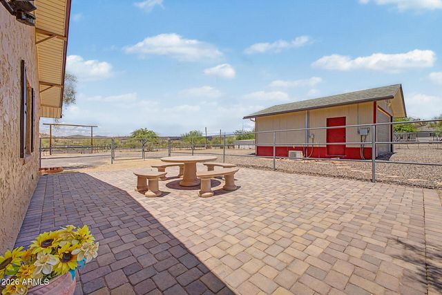 49631 N 27TH Avenue, New River, AZ 85087