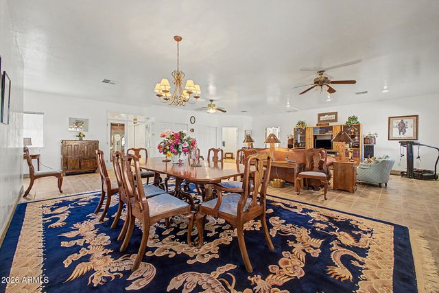 49631 N 27TH Avenue, New River, AZ 85087