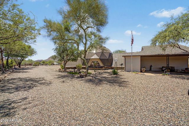49631 N 27TH Avenue, New River, AZ 85087