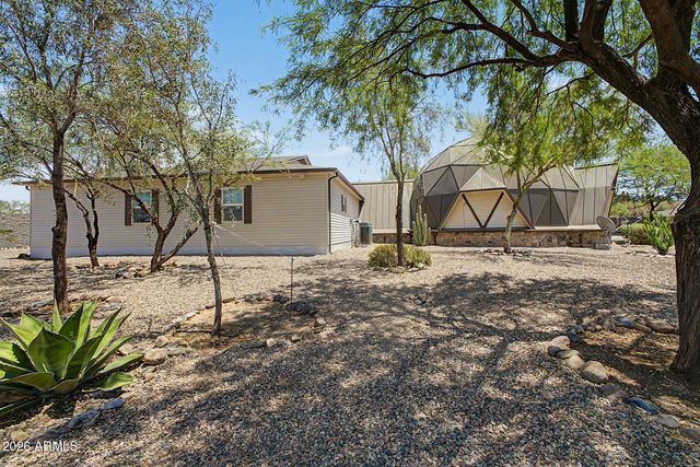 49631 N 27TH Avenue, New River, AZ 85087