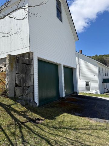 374 Corinth-Topsham Road, Topsham, VT 05076
