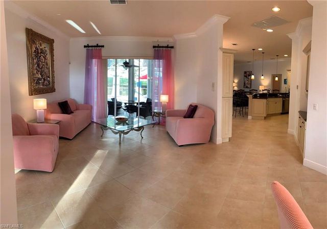 8906 Lely Island CIR, Naples, FL 34113