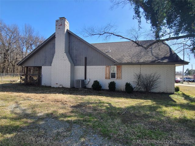 114245 S 4172 Road, Checotah, OK 74426