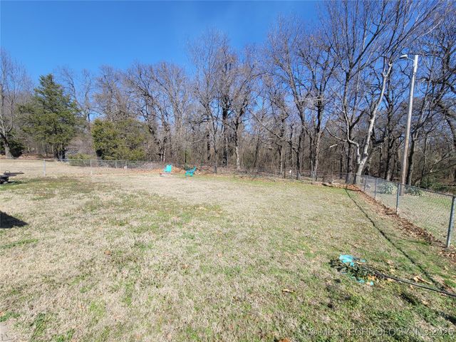 114245 S 4172 Road, Checotah, OK 74426