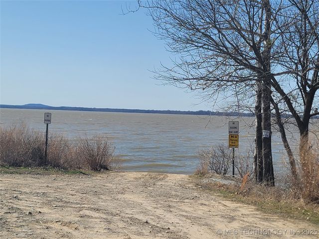 114245 S 4172 Road, Checotah, OK 74426