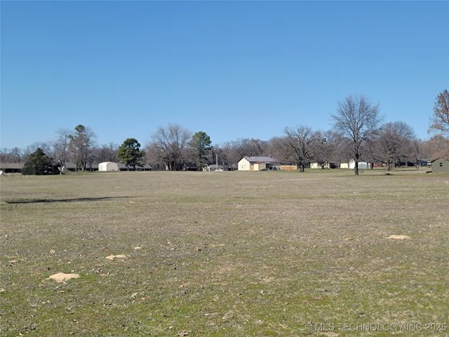 114245 S 4172 Road, Checotah, OK 74426