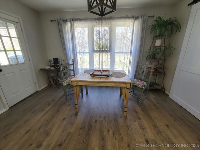 114245 S 4172 Road, Checotah, OK 74426