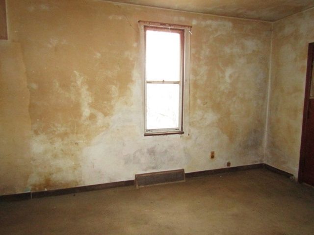 712 7th St, Oakmont, PA 15139