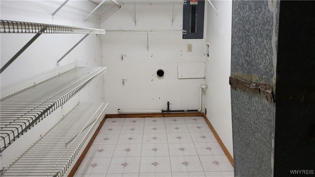 1185 Mineral Springs Road, West Seneca, NY 14224