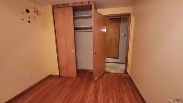 1185 Mineral Springs Road, West Seneca, NY 14224