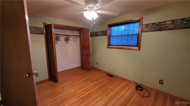 1185 Mineral Springs Road, West Seneca, NY 14224