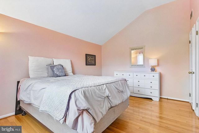 112 KINGSLAND CIR, South Brunswick, NJ 08852