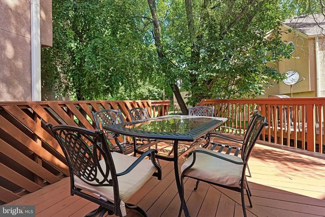112 KINGSLAND CIR, South Brunswick, NJ 08852