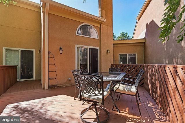 112 KINGSLAND CIR, South Brunswick, NJ 08852