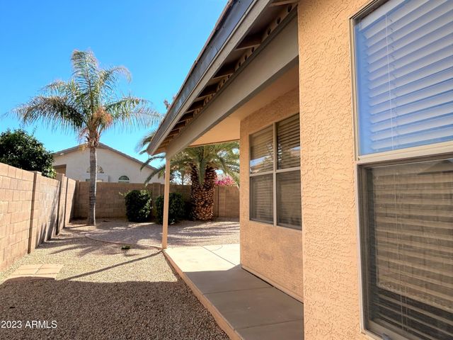 1801 E TOLEDO Street, Gilbert, AZ 85295