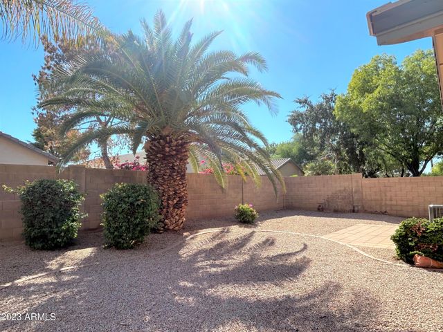 1801 E TOLEDO Street, Gilbert, AZ 85295