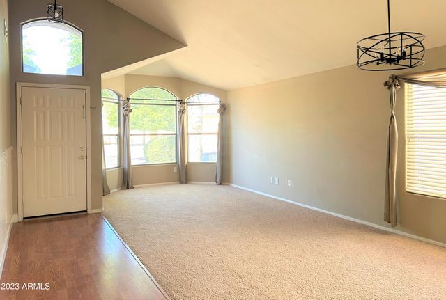 1801 E TOLEDO Street, Gilbert, AZ 85295