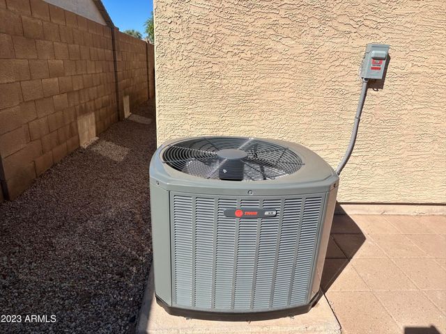 1801 E TOLEDO Street, Gilbert, AZ 85295