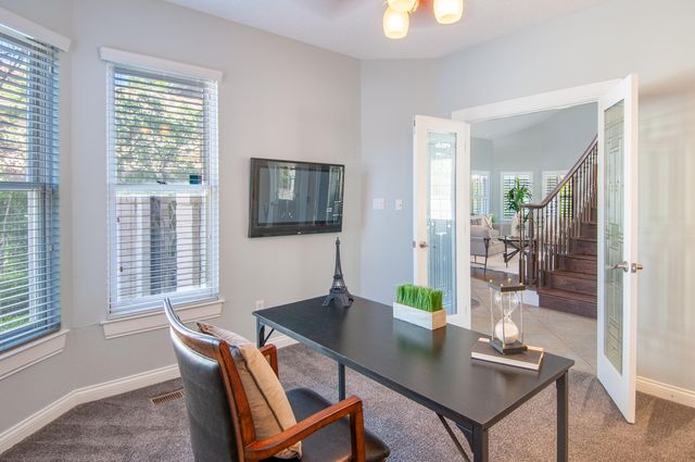 11216 Los Lagos NE, Albuquerque, NM 87111