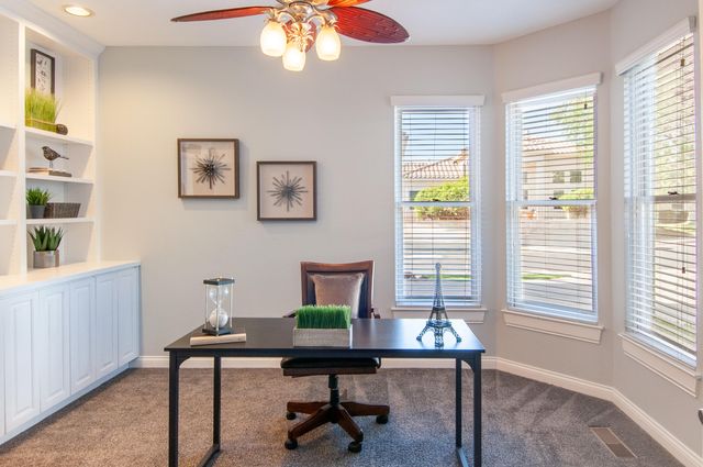 11216 Los Lagos NE, Albuquerque, NM 87111
