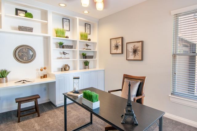 11216 Los Lagos NE, Albuquerque, NM 87111