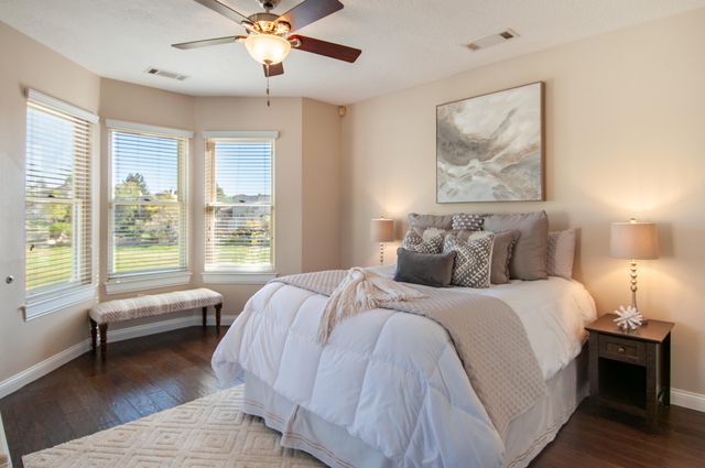 11216 Los Lagos NE, Albuquerque, NM 87111