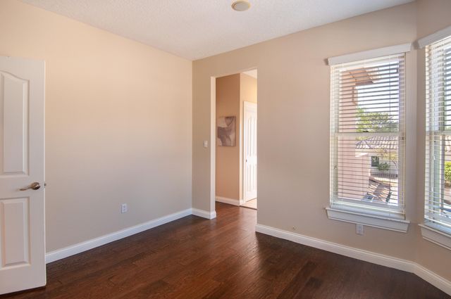 11216 Los Lagos NE, Albuquerque, NM 87111