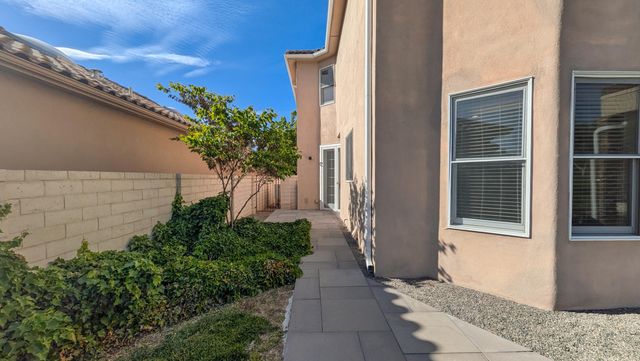 11216 Los Lagos NE, Albuquerque, NM 87111