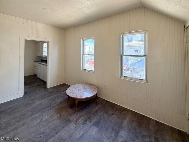 1317 Plum Street, Steubenville, OH 43952