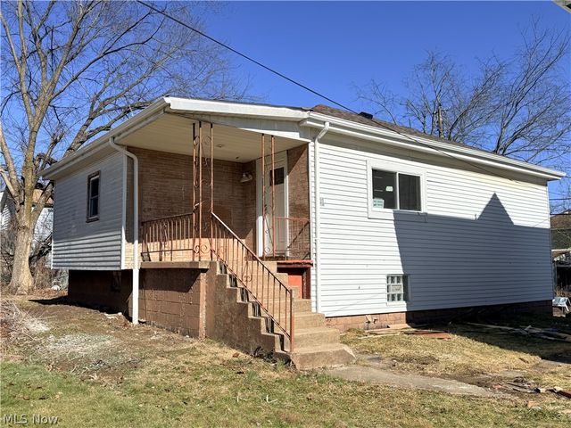 1317 Plum Street, Steubenville, OH 43952