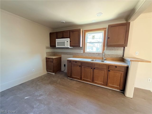 1317 Plum Street, Steubenville, OH 43952