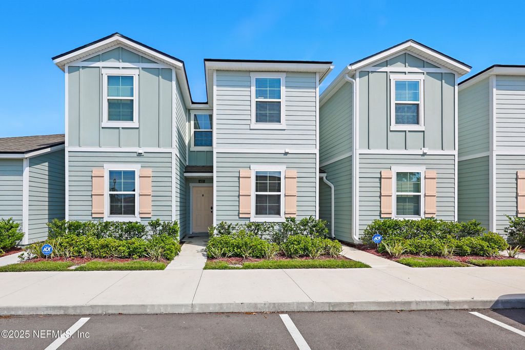 417 RUNNING WOODS Street, Orange Park, FL 32065