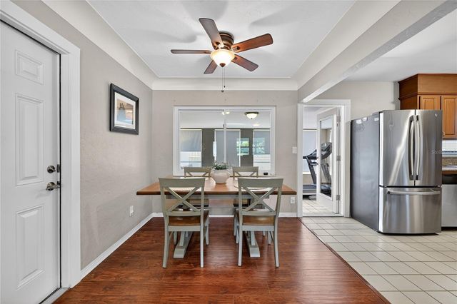 6194 28TH AVENUE N, St Petersburg, FL 33710