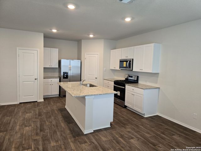 14010 shale path, San Antonio, TX 78253