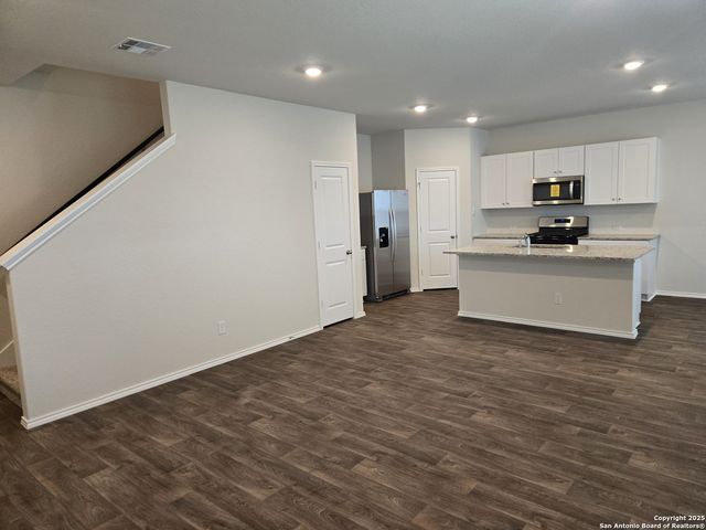 14010 shale path, San Antonio, TX 78253