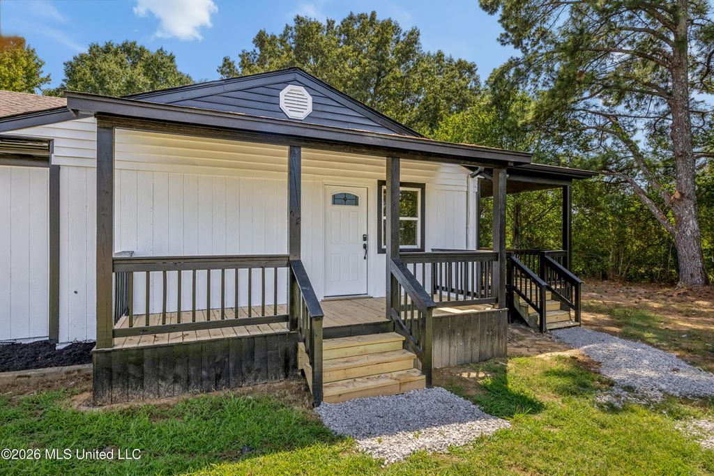 13301 Ms-302, Olive Branch, MS 38654 — photo 5