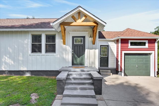 324 Willow Hts, Clarksville, TN 37040