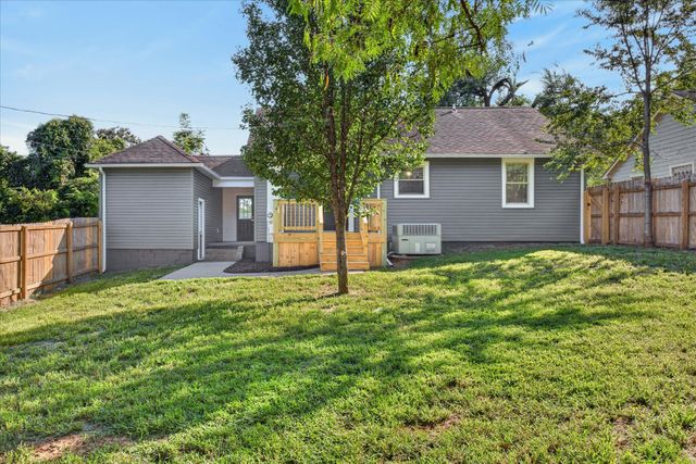 324 Willow Hts, Clarksville, TN 37040