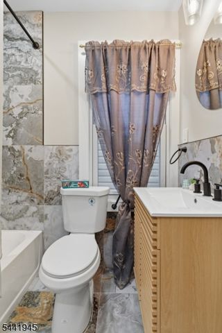 169 Oakwood Pl, City Of Orange Twp., NJ 07050