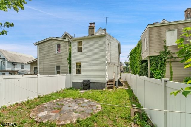 169 Oakwood Pl, City Of Orange Twp., NJ 07050