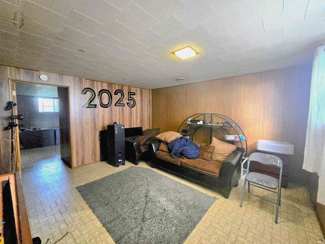 3340 W 20th Avenue, Gary, IN 46404