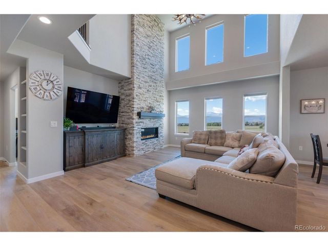 8636 Country Creek Trl, Colorado Springs, CO 80924