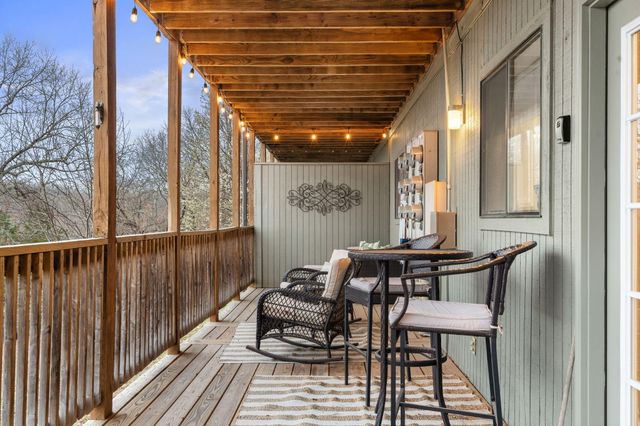 388 Notch Lane A, Reeds Spring, MO 65737