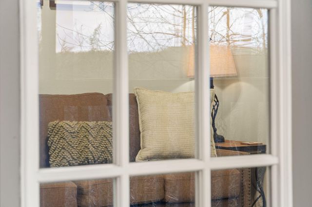 388 Notch Lane A, Reeds Spring, MO 65737