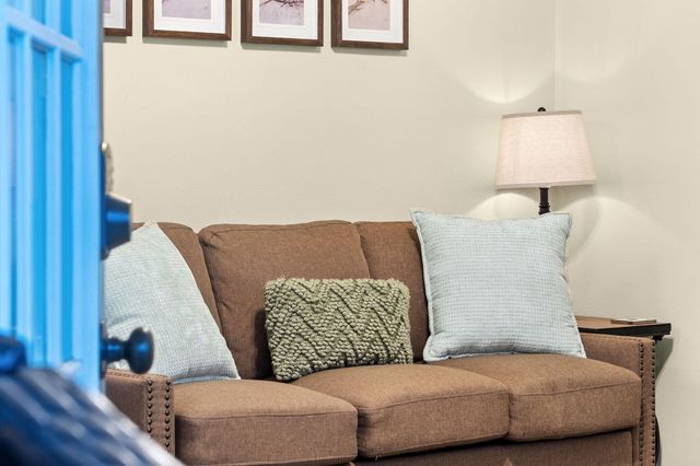 388 Notch Lane A, Reeds Spring, MO 65737